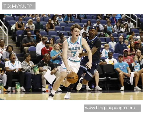 弗莱称赞克尼佩尔如同老将黄蜂可围绕他打造未来阵容 弗莱称赞克尼佩尔如同老将黄蜂可围绕他打造未来阵容