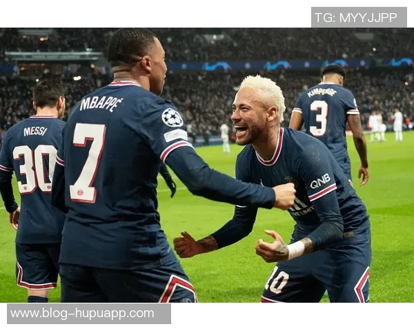 阿韦洛亚呼吁球迷支持维尼修斯感谢他为球队带来的荣耀 阿韦洛亚呼吁球迷支持维尼修斯感谢他为球队带来的荣耀